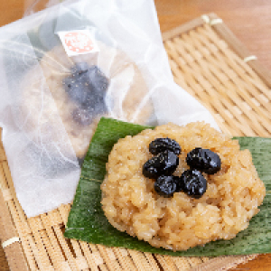 黒豆しょうゆ赤飯